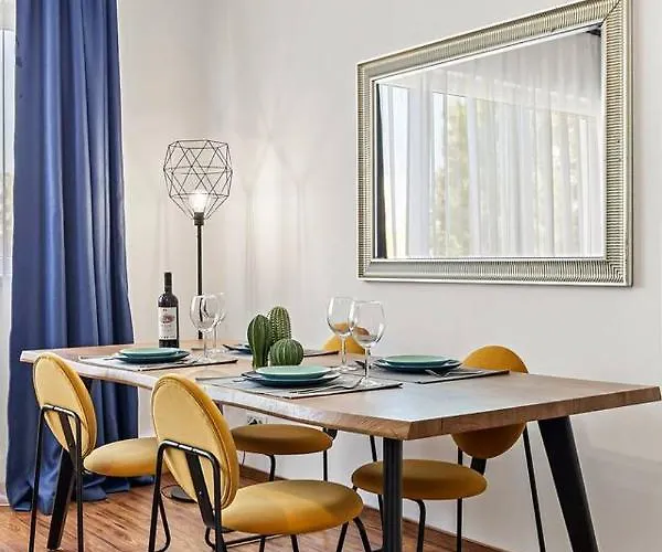 Downtown Jungle Vibes דירה בוקרשט